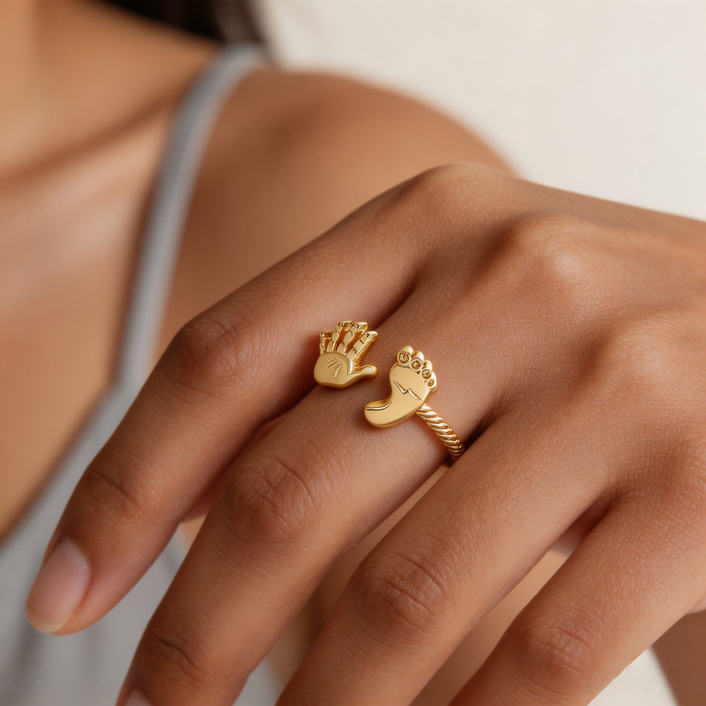 Little Hands & Feet Ring-Welcome to the world, little one. 💛